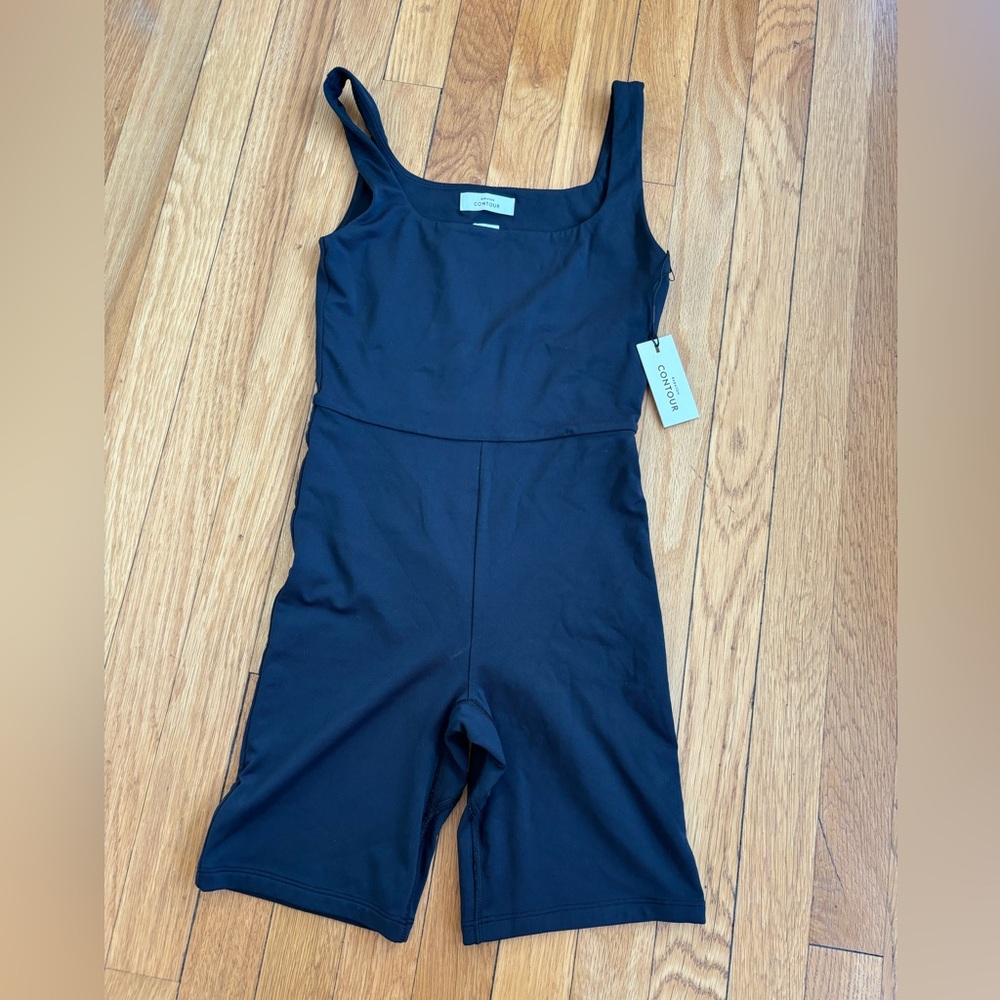 NWT BABATON CONTOUR Aritzia square neck bodysuit onsie • small